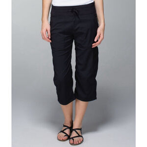 Lululemon Dance Studio Crop Ruched Leg Yoga Black Pants Women's 4 Lightweight